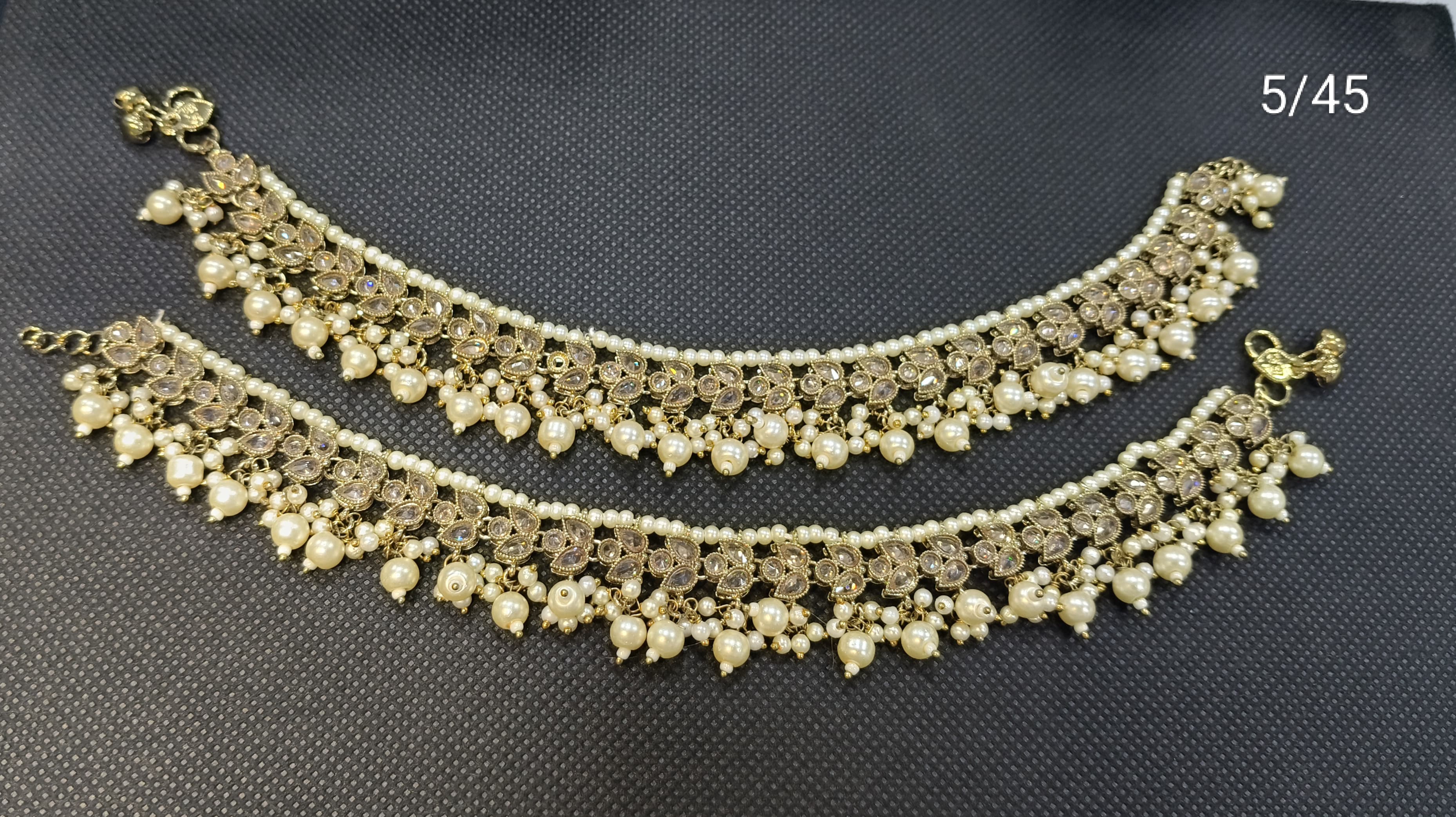 Traditional Golden Pearl Anklet Pair with Floral Kundan Design – Bridal Payal Set